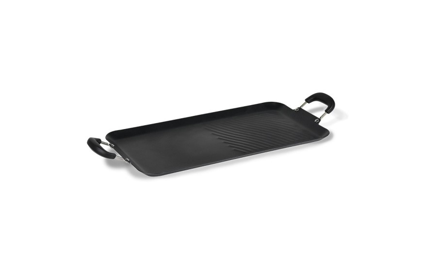 Plancha grill amovible sur réchaud Kampa