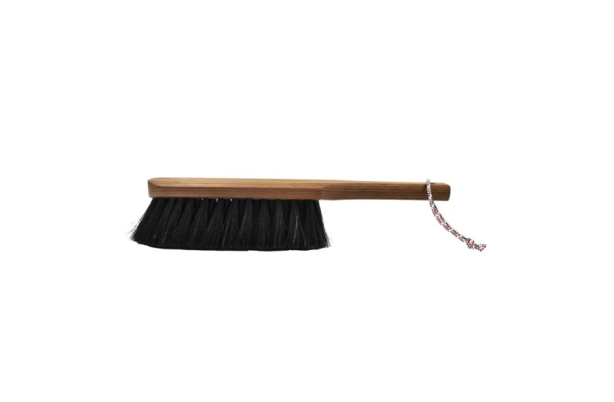 balayette en crin noir Andrée Jardin 34 cm avec bois de frêne thermo-chauffé